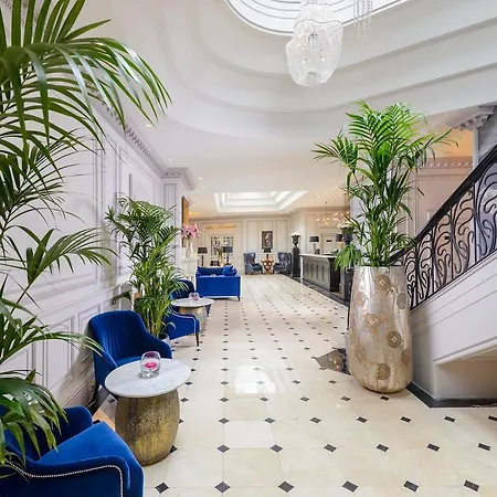 Hotel Dromhall