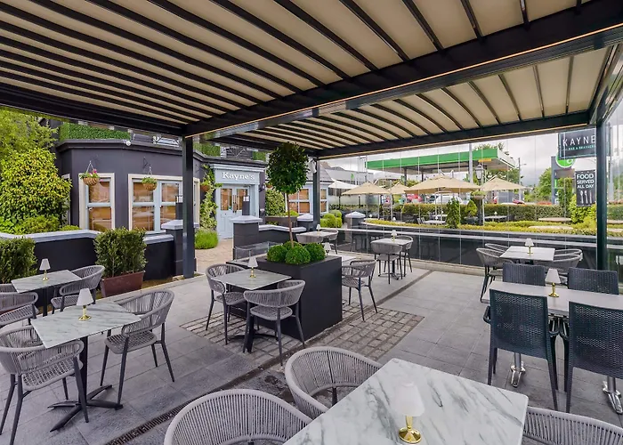 Dromhall Szálloda